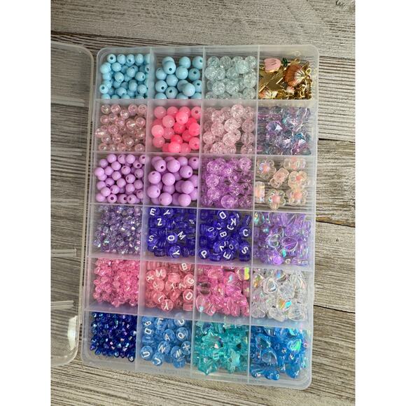Acrylic Bead Box Jewelry Making Kit Kids Craft Supplies - Picture 2 of 3